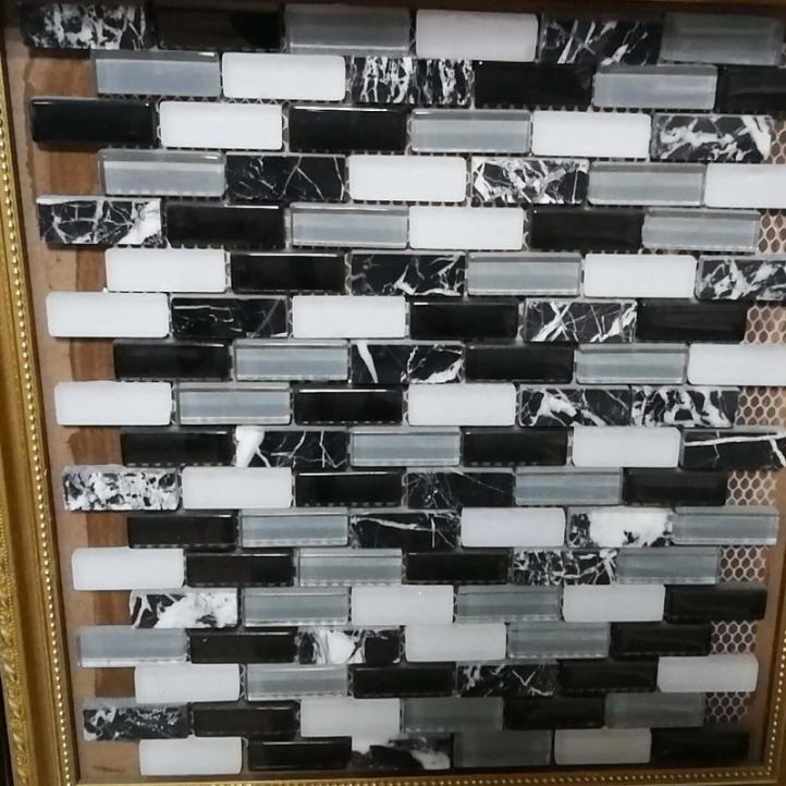 Mosaic construction material